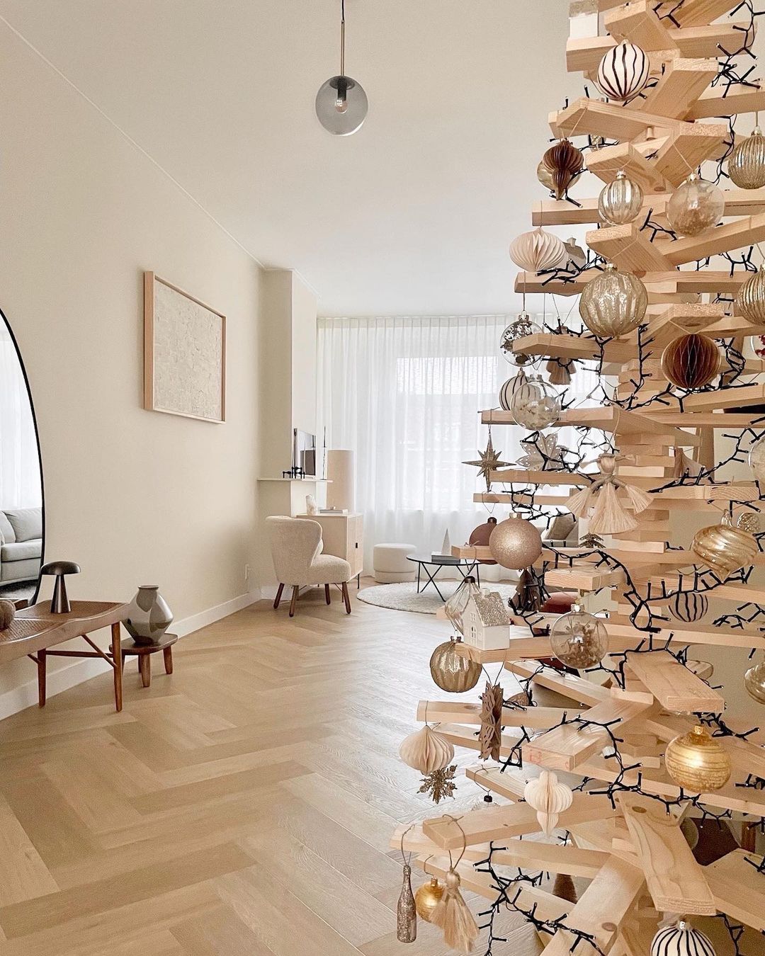 Weihnachtsbaum aus Holz, Nahaufname