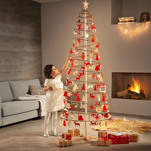 Spiralbaum aus Holz, aufgebaut